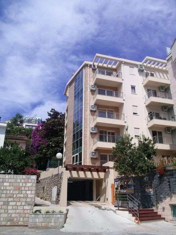 Sarap Apartments بودفا المظهر الخارجي الصورة