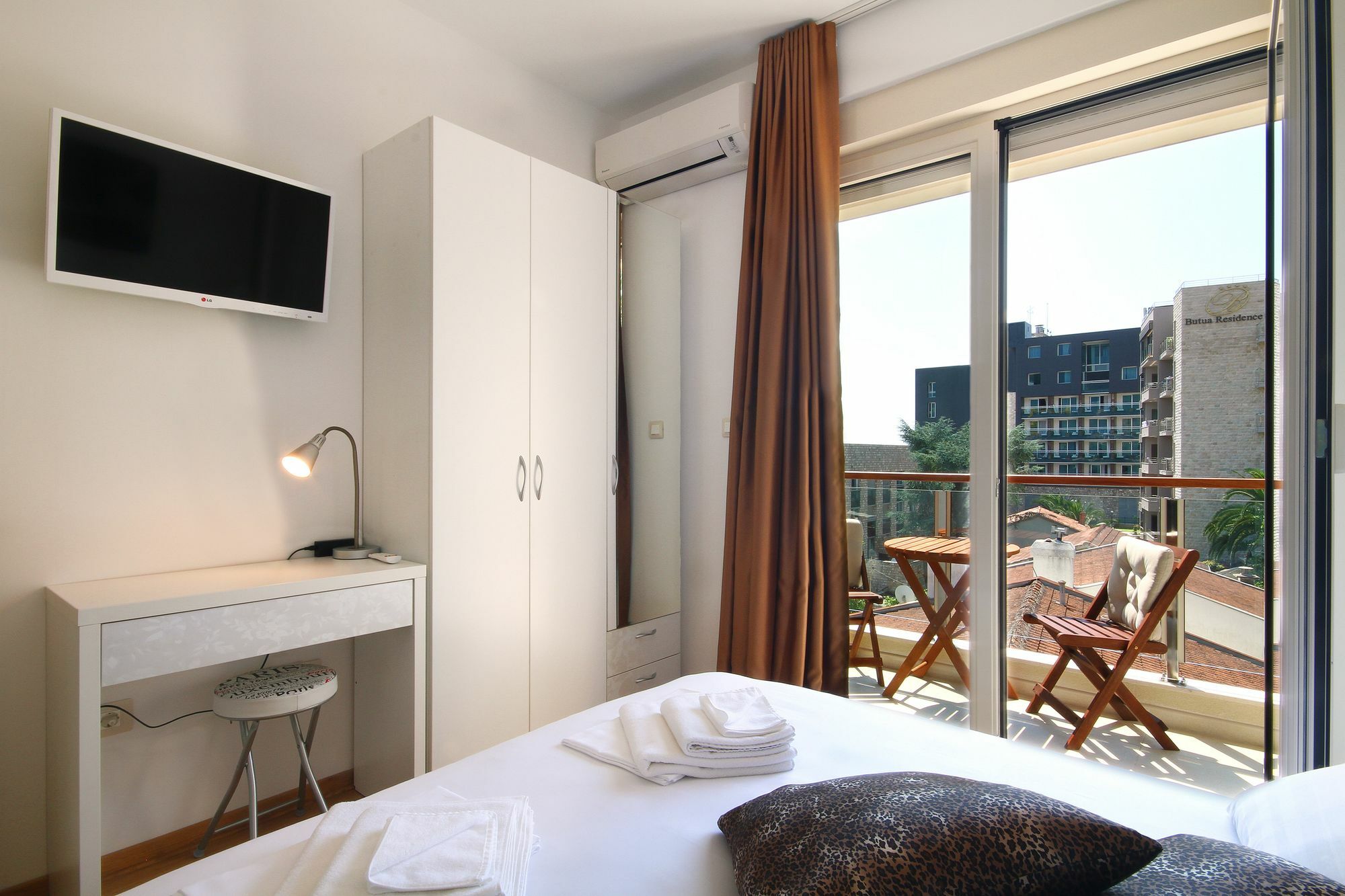 Sarap Apartments بودفا المظهر الخارجي الصورة