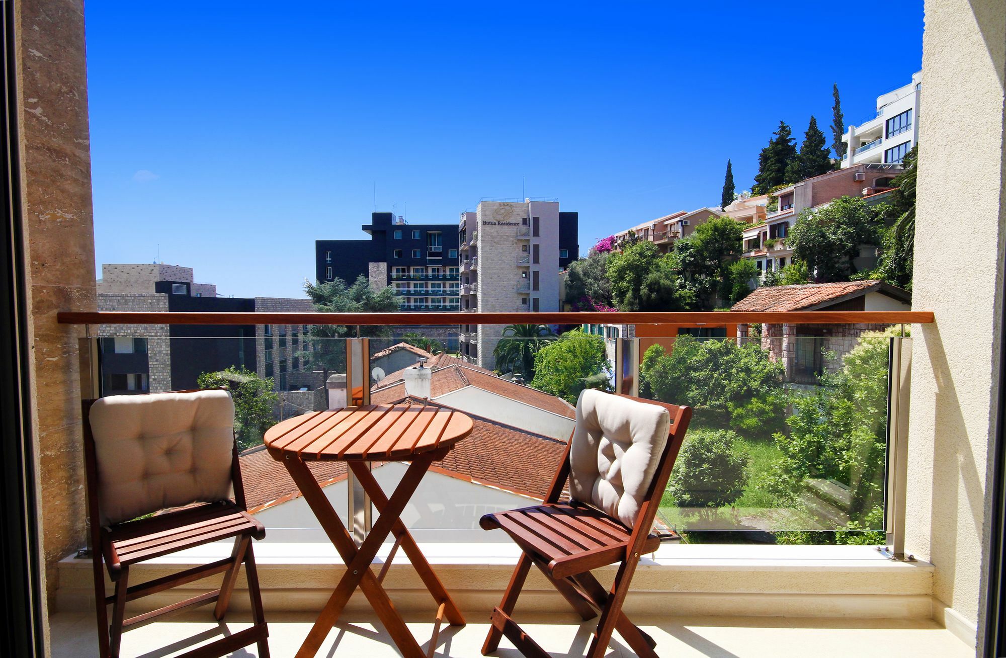 Sarap Apartments بودفا المظهر الخارجي الصورة