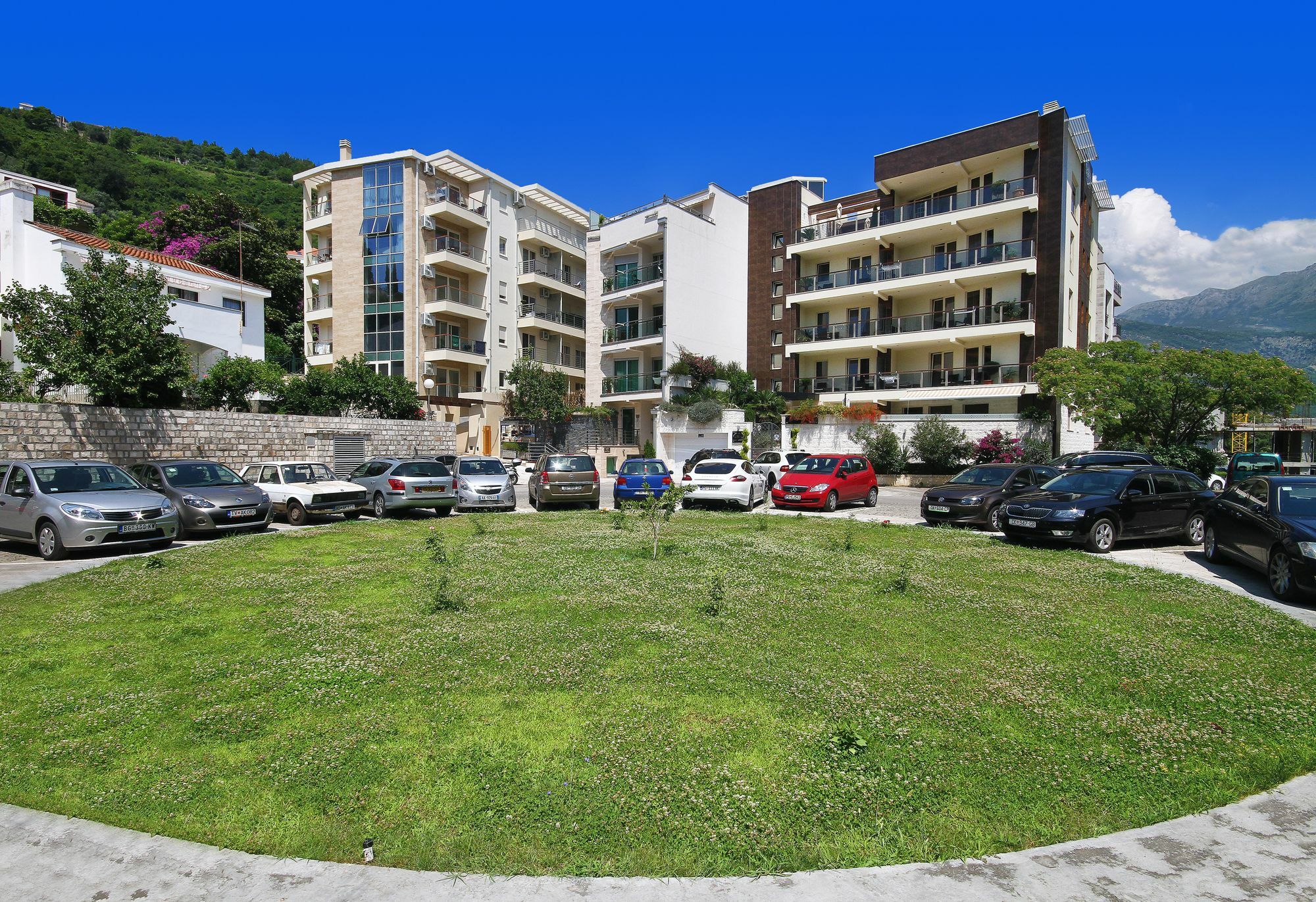 Sarap Apartments بودفا المظهر الخارجي الصورة